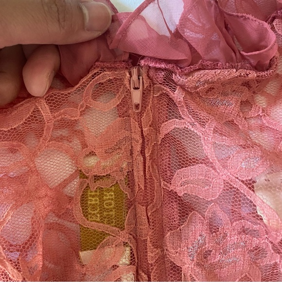 Vintage Victoria’s Secret Gold Tag Lace Teddy Size M with tag - Picture 5 of 10